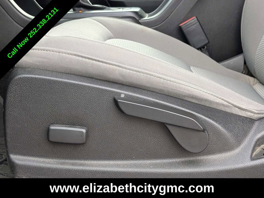 Used 2018 Chevrolet Colorado W/T w/ Custom Special Edition image 21