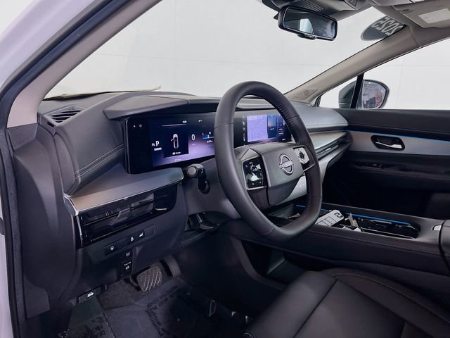 Used 2025 Nissan Murano SL image 11