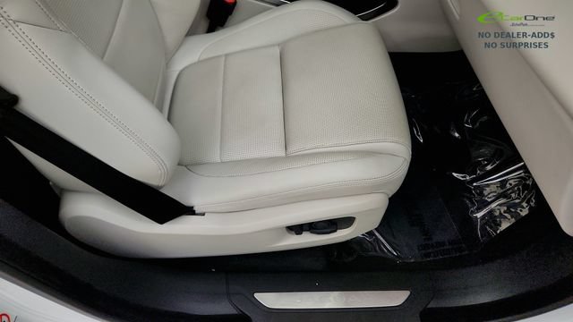 Used 2026 Jaguar F-PACE R-Dynamic S AWD/4WD image 37