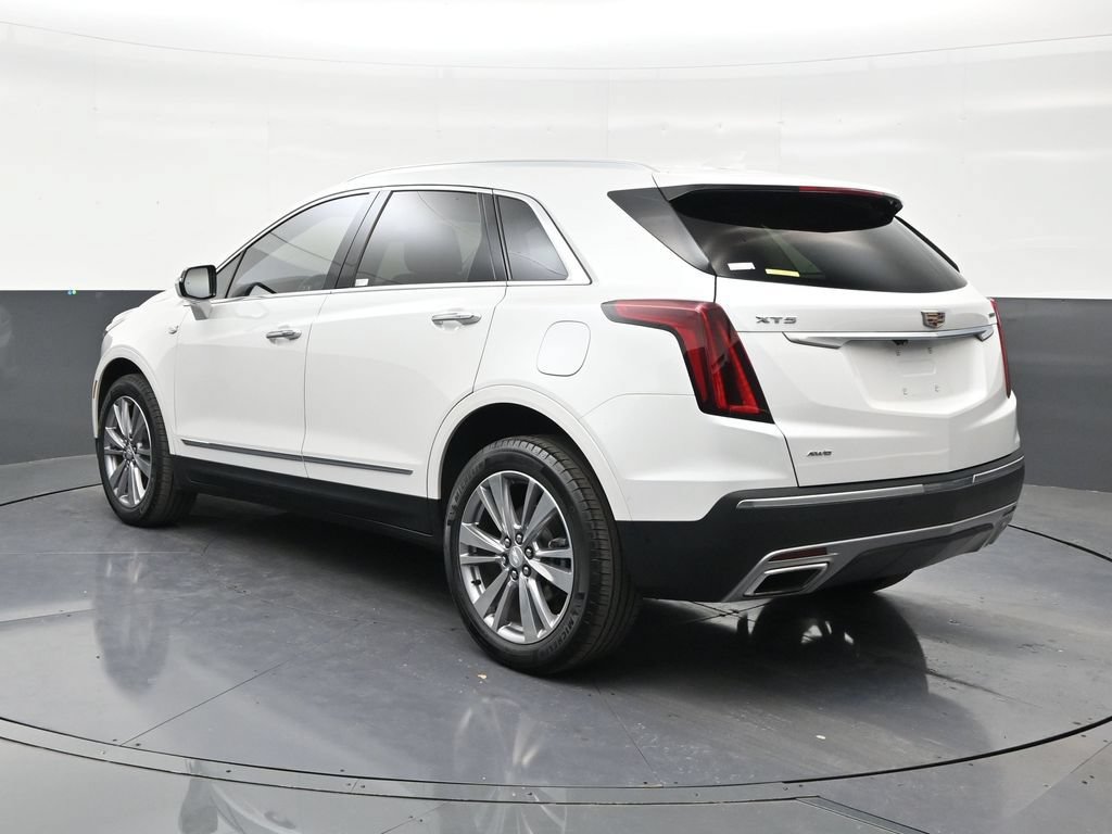 Used 2024 Cadillac XT5 Premium Luxury AWD/4WD image 3