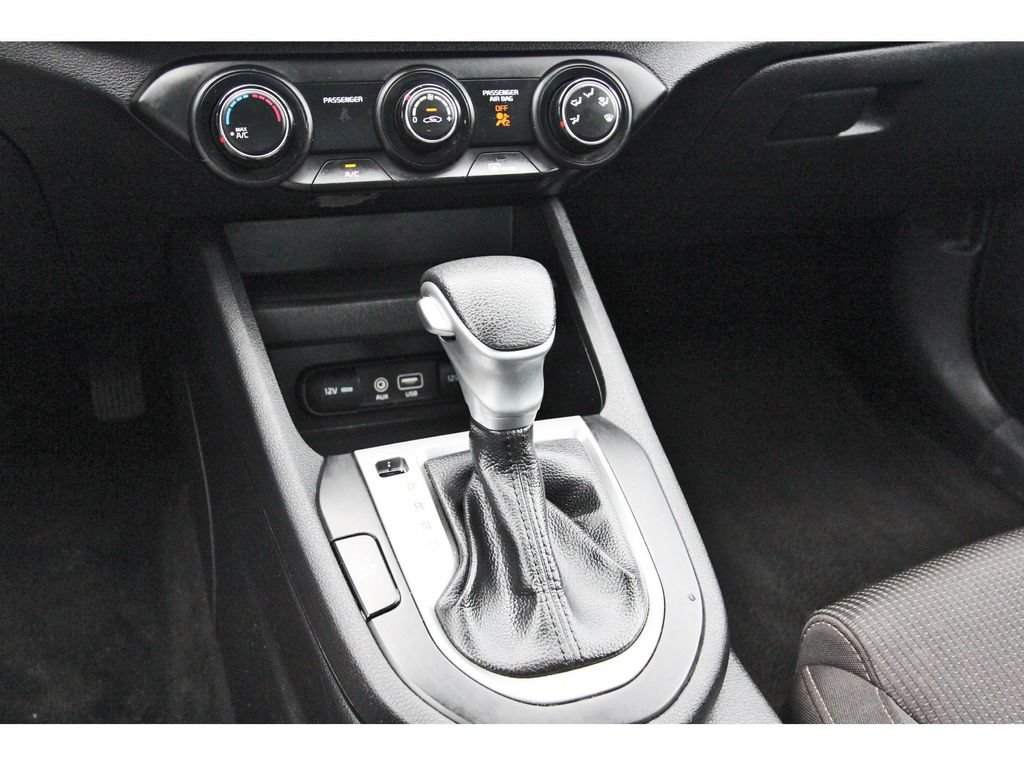 Used 2021 Kia Forte LXS FWD image 29