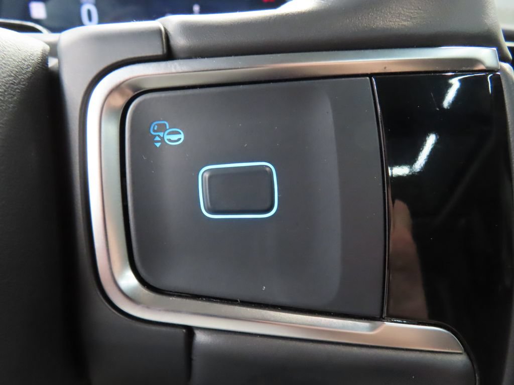Used 2025 Ford Expedition Max Platinum w/ Platinum Ultimate Package AWD/4WD image 68