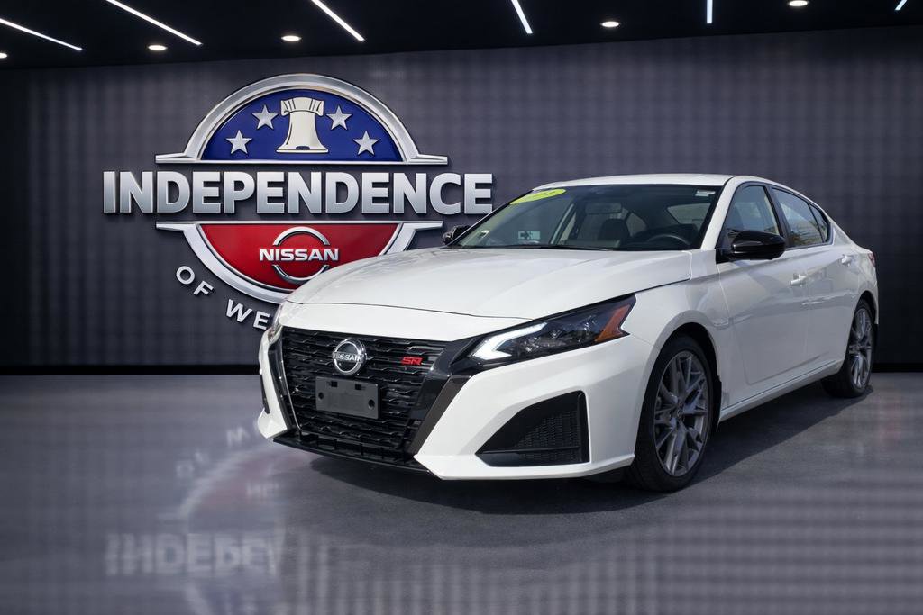 Certified 2024 Nissan Altima 2.0 SR