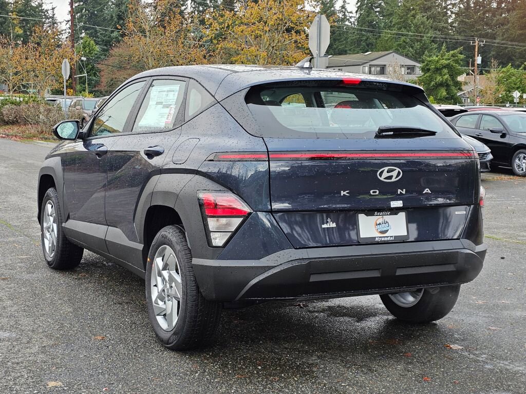 New 2026 Hyundai Kona SE image 5