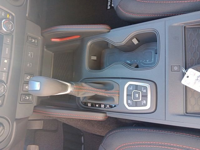 New 2026 Nissan Frontier PRO-4X w/ Pro-4x Convenience Package AWD/4WD image 23