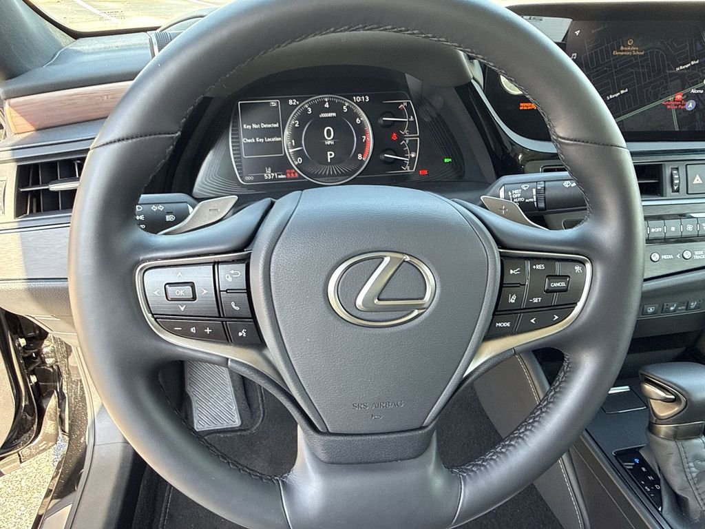 Used 2025 Lexus ES 350 w/ Premium Package image 21