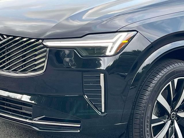 Used 2025 Volvo XC90 B5 Core AWD/4WD image 7