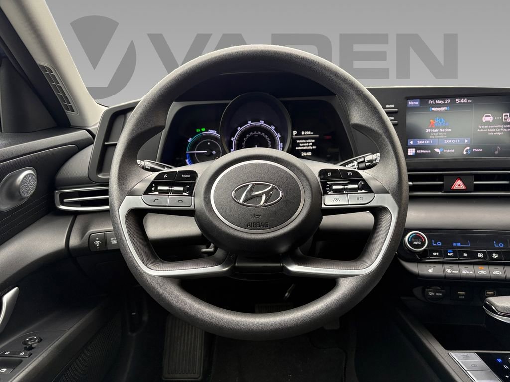 Used 2023 Hyundai Elantra Blue w/ Preferred Accessory Package FWD image 9