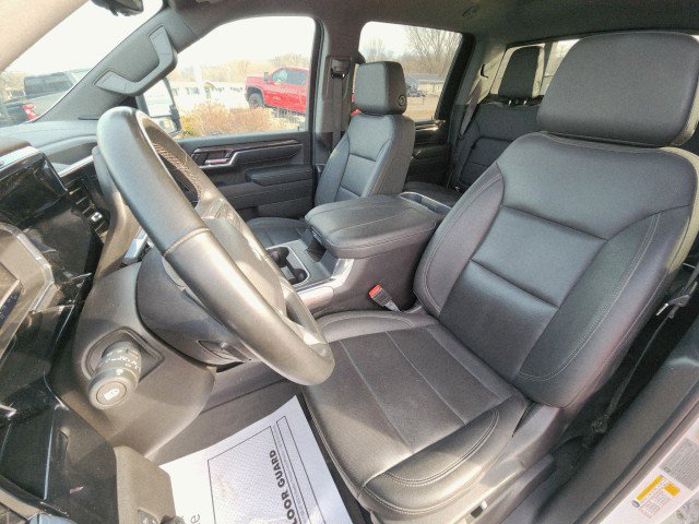 Used 2024 Chevrolet Silverado 3500 LTZ w/ LTZ Premium Package image 35