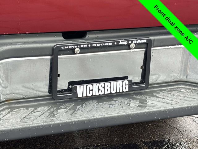 Used 2019 Nissan Frontier SL image 32