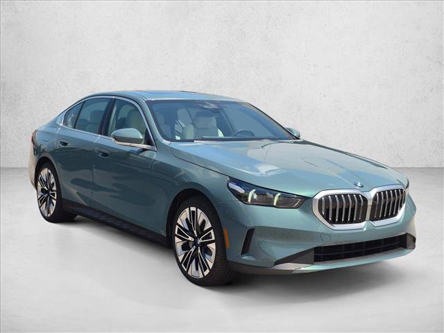 New 2027 BMW 530i xDrive w/ Premium Package AWD/4WD image 7