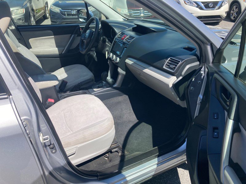 Used 2016 Subaru Forester 2.5i Premium w/ All-Weather Package image 19