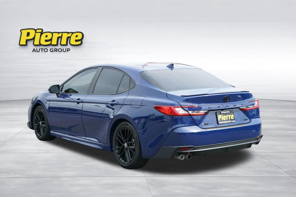 Used 2025 Toyota Camry SE FWD image 8