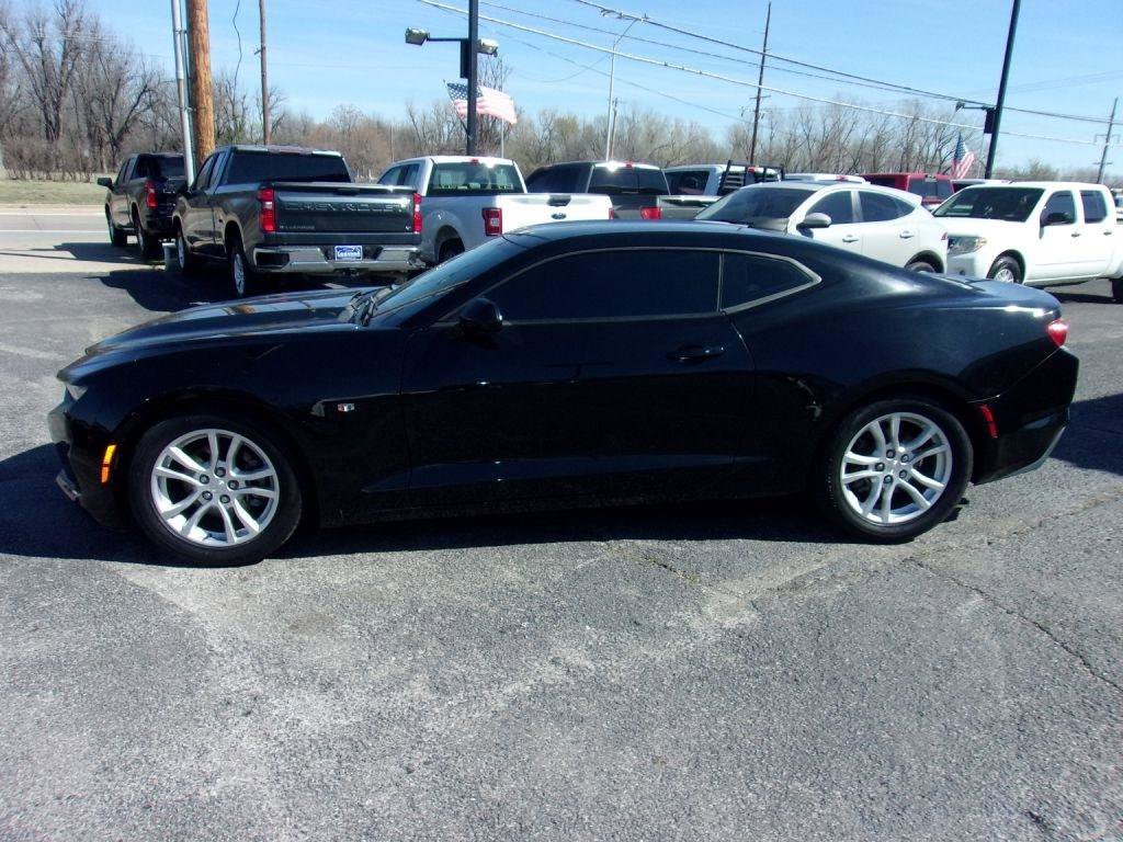 Used 2020 Chevrolet Camaro LS RWD image 2