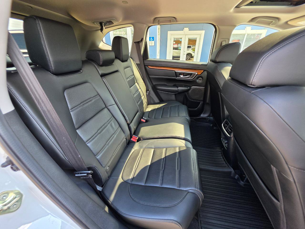 Used 2020 Honda CR-V Touring image 31