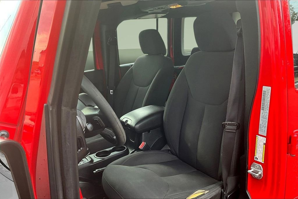 Used 2018 Jeep Wrangler Unlimited Sport w/ LED Lighting Group image 20