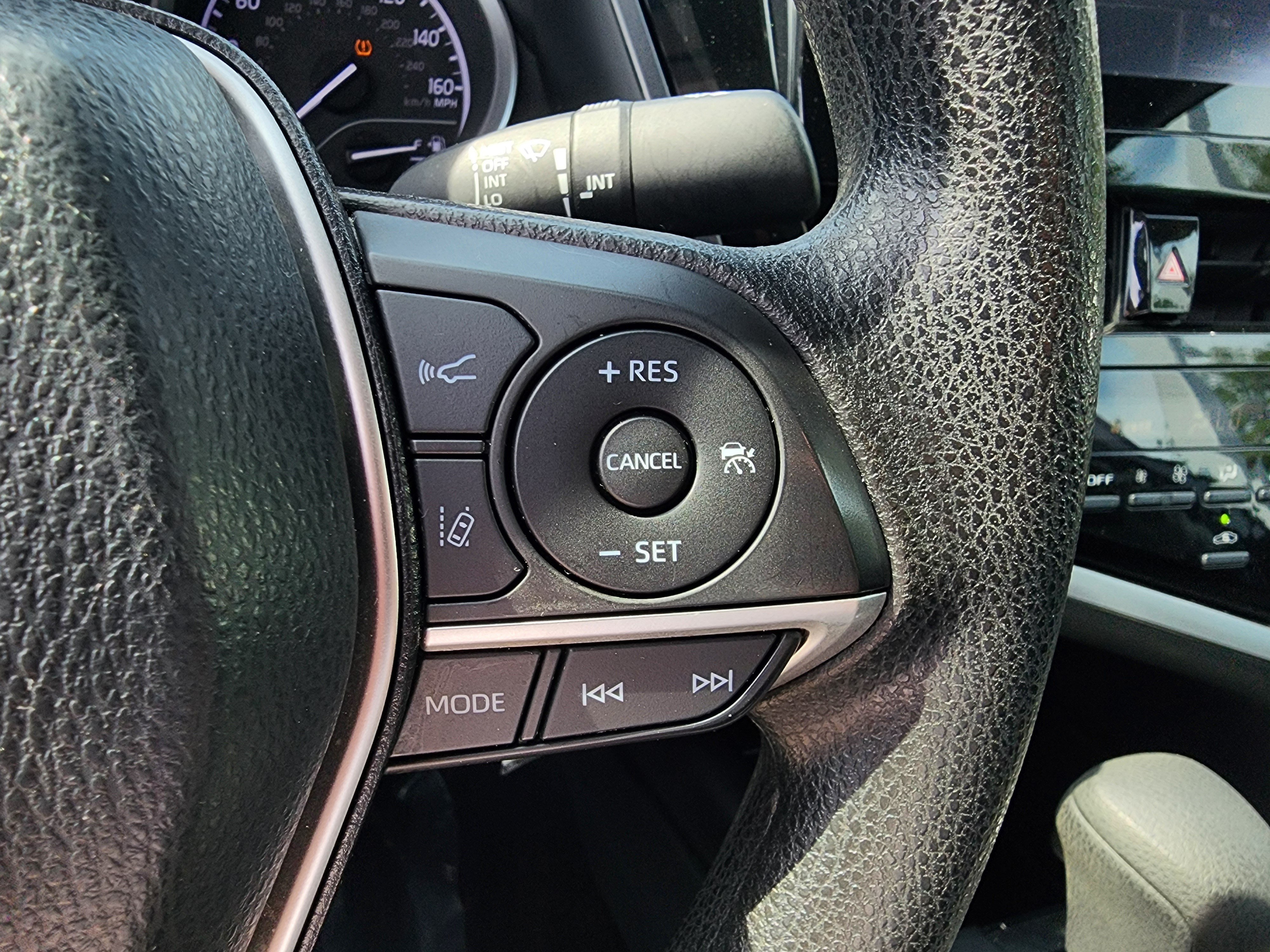 Used 2024 Toyota Camry LE FWD image 23