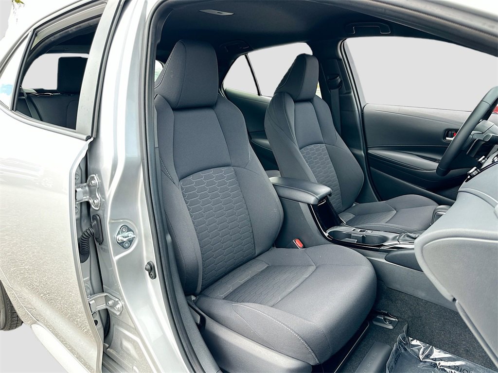 Used 2023 Toyota Corolla SE w/ SE Premium Package image 25