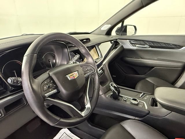 Certified 2024 Cadillac XT6 Premium Luxury AWD/4WD image 18