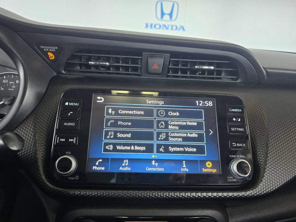 Used 2021 Nissan Kicks SV image 22