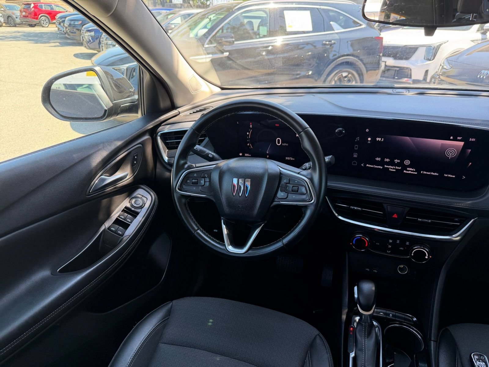 Used 2025 Buick Encore GX Preferred FWD image 33