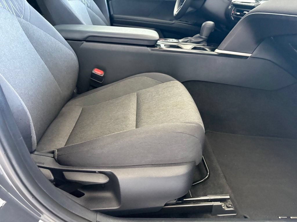 Used 2025 Toyota Camry LE FWD image 36
