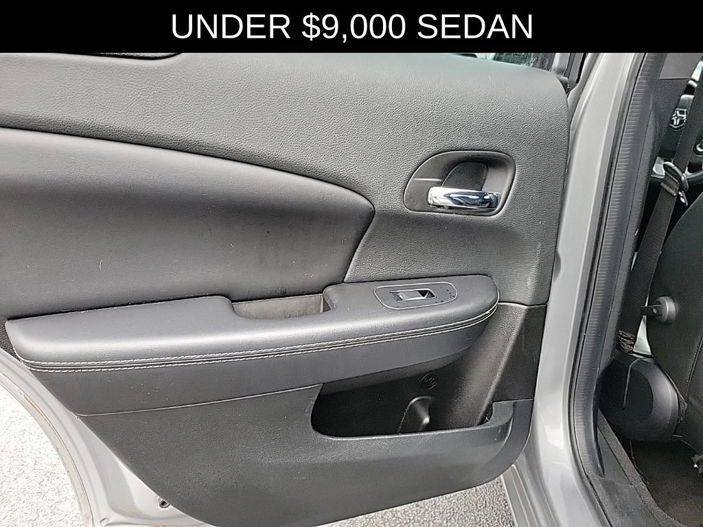 Used 2014 Dodge Avenger SXT w/ Sun/Sound Group FWD image 13