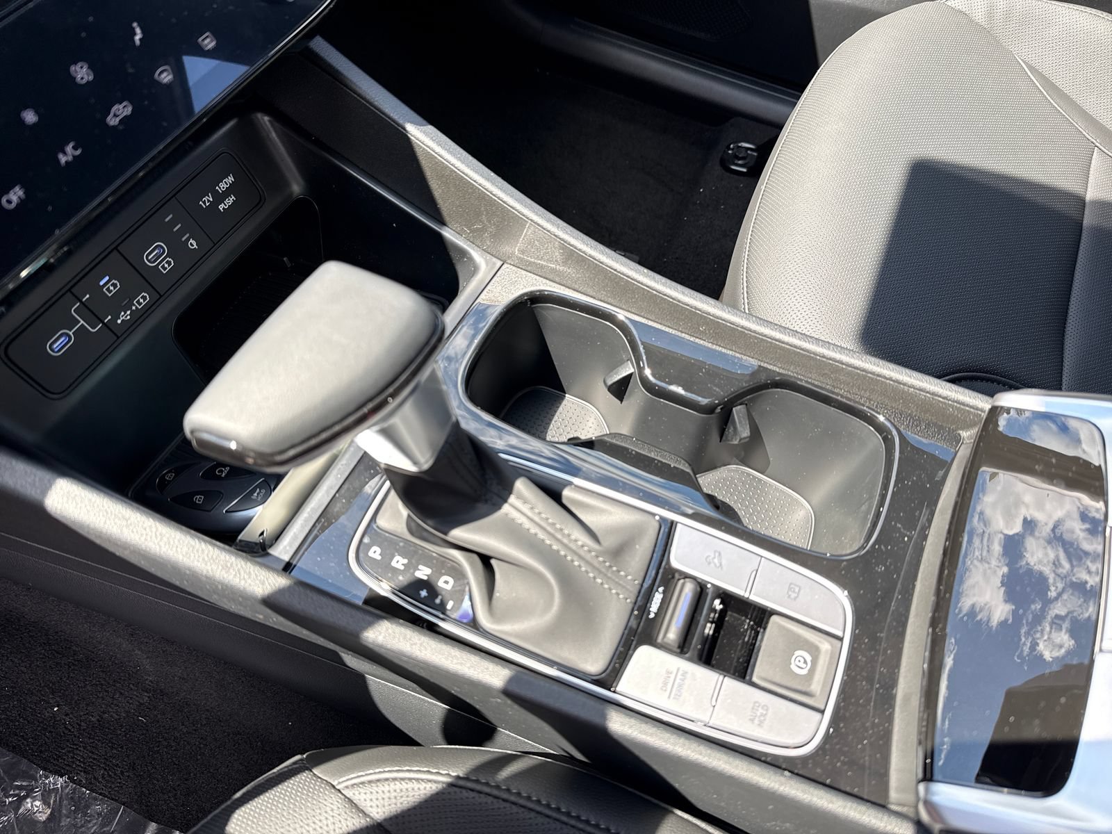 New 2026 Hyundai Santa Cruz XRT AWD/4WD image 15