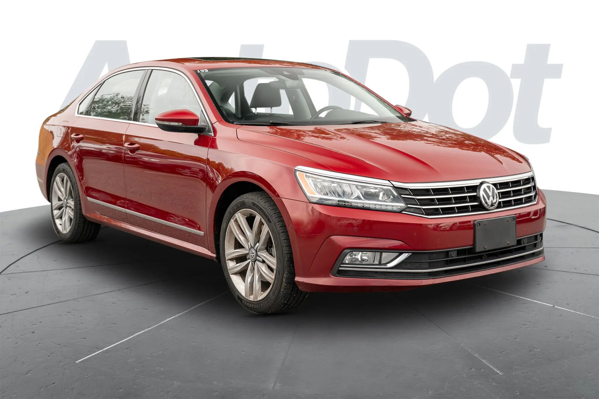 Used 2016 Volkswagen Passat 3.6 SEL Premium FWD image 4