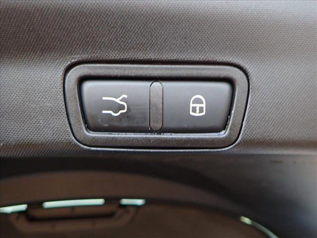 Used 2018 Alfa Romeo Stelvio Ti Sport image 9