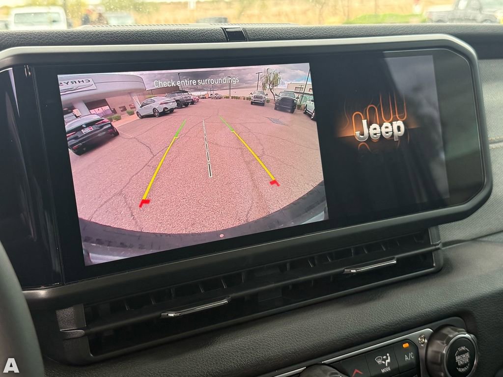 Used 2025 Jeep Wrangler Sport S image 20