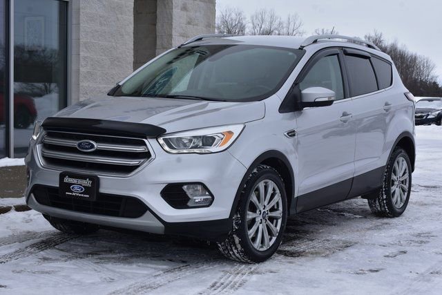 Used 2017 Ford Escape Titanium image 12
