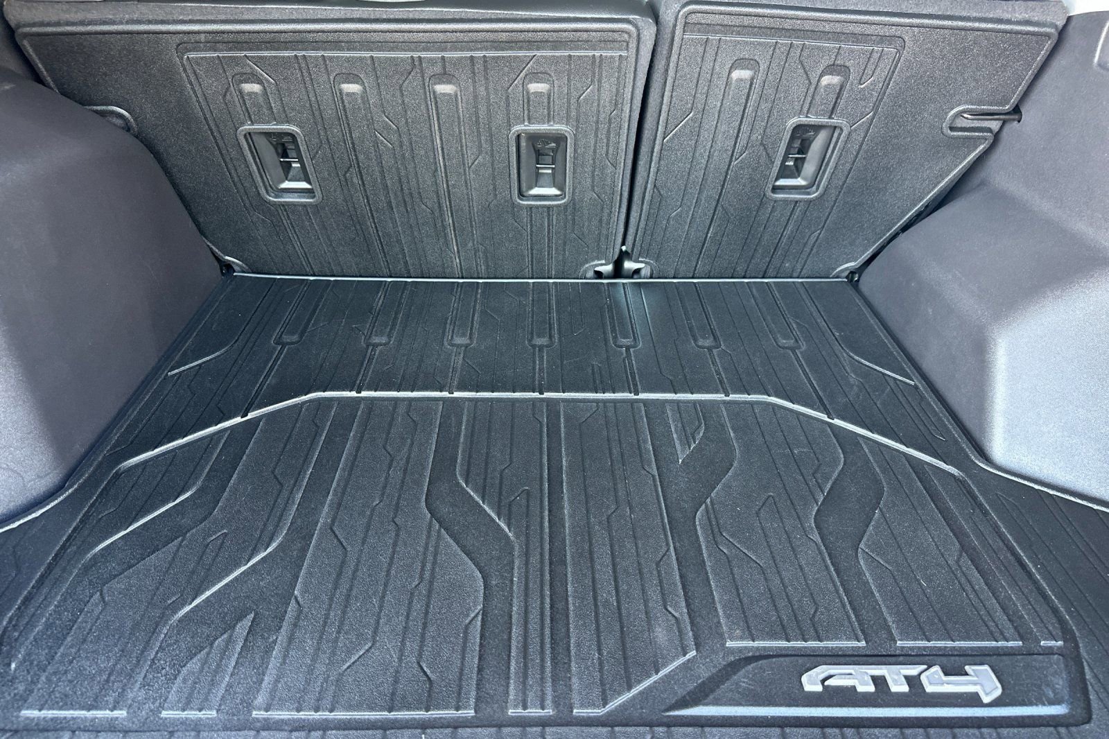 Used 2024 GMC Terrain AT4 w/ Infotainment Package II image 18