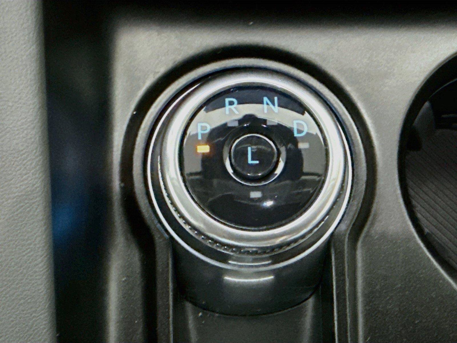 Used 2025 Ford Explorer Active RWD image 23