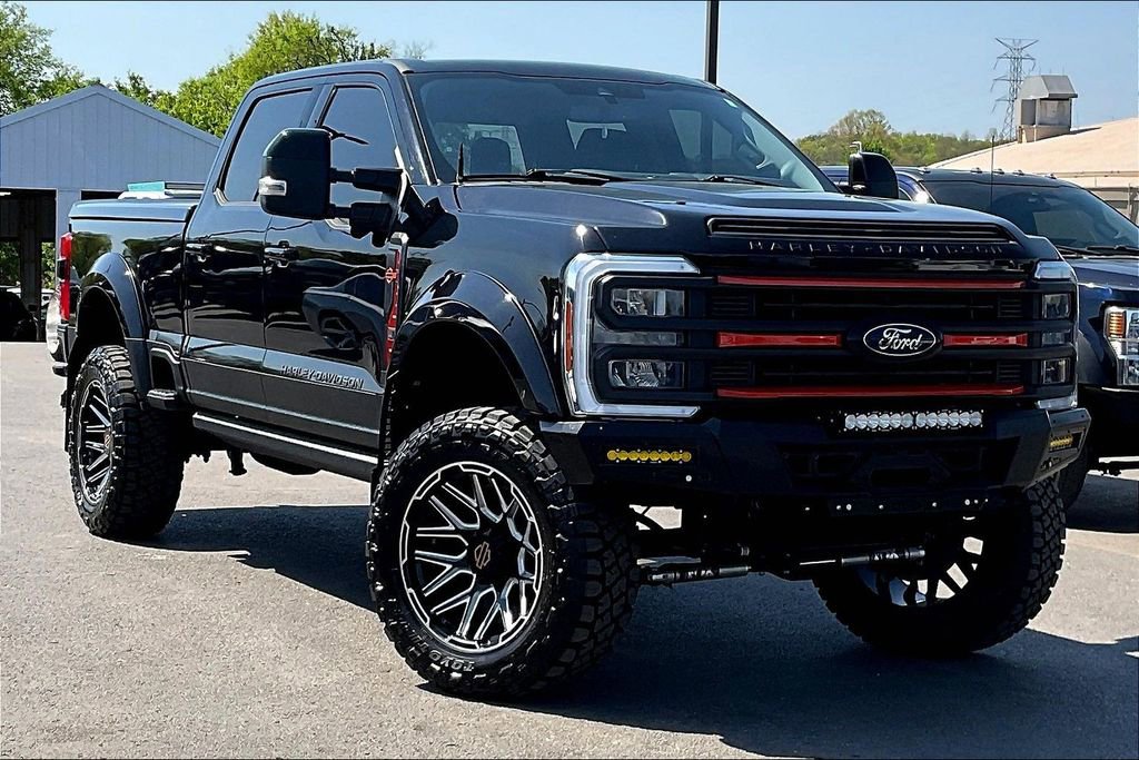Used 2023 Ford F250 Lariat w/ Lariat Ultimate Package AWD/4WD image 38