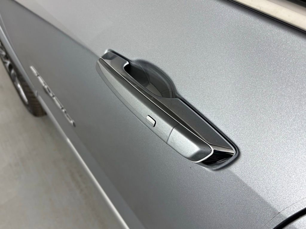 Used 2026 GMC Terrain Denali image 13