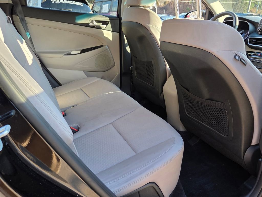 Used 2019 Hyundai Tucson SE image 17
