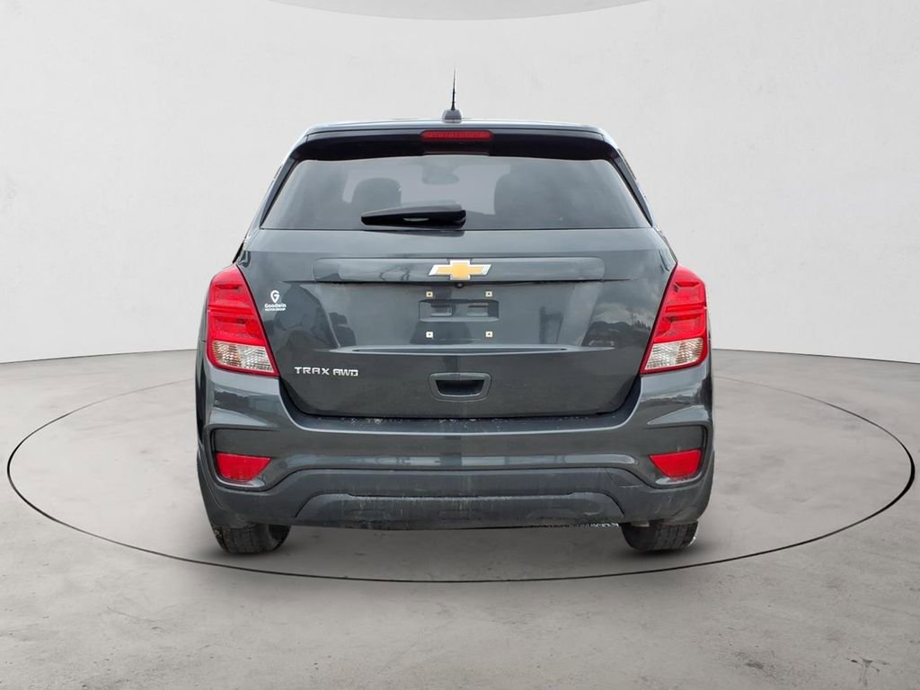 Used 2019 Chevrolet Trax LS w/ Tint and Cruise Package image 7