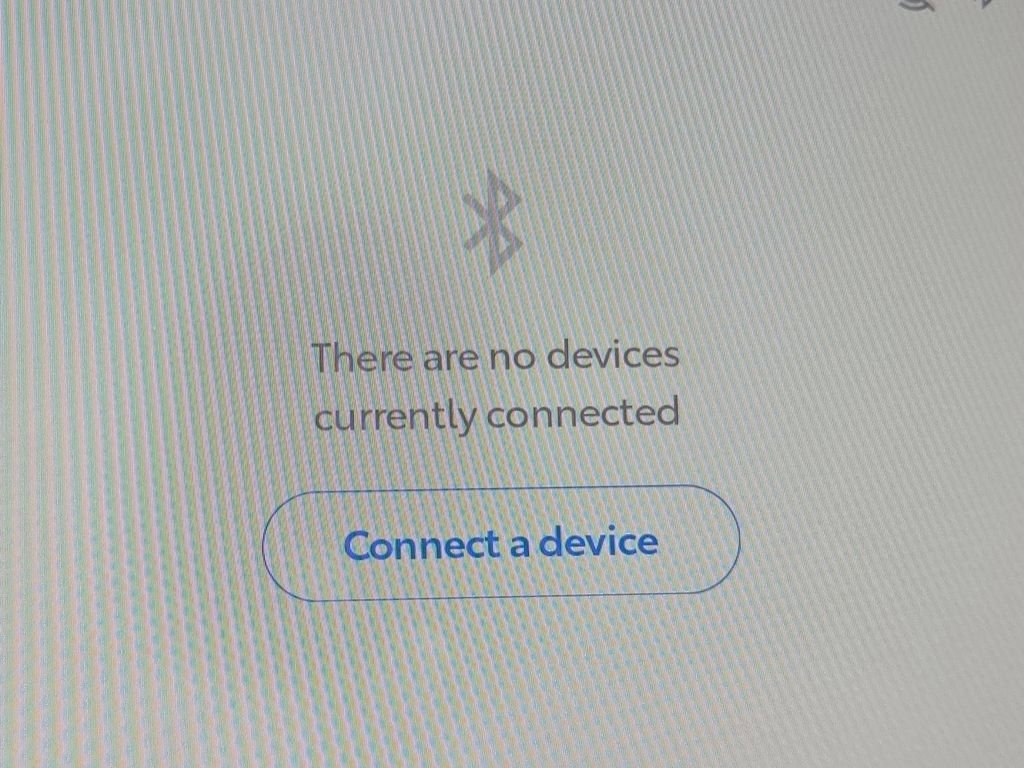 Used 2023 Toyota Highlander L image 12