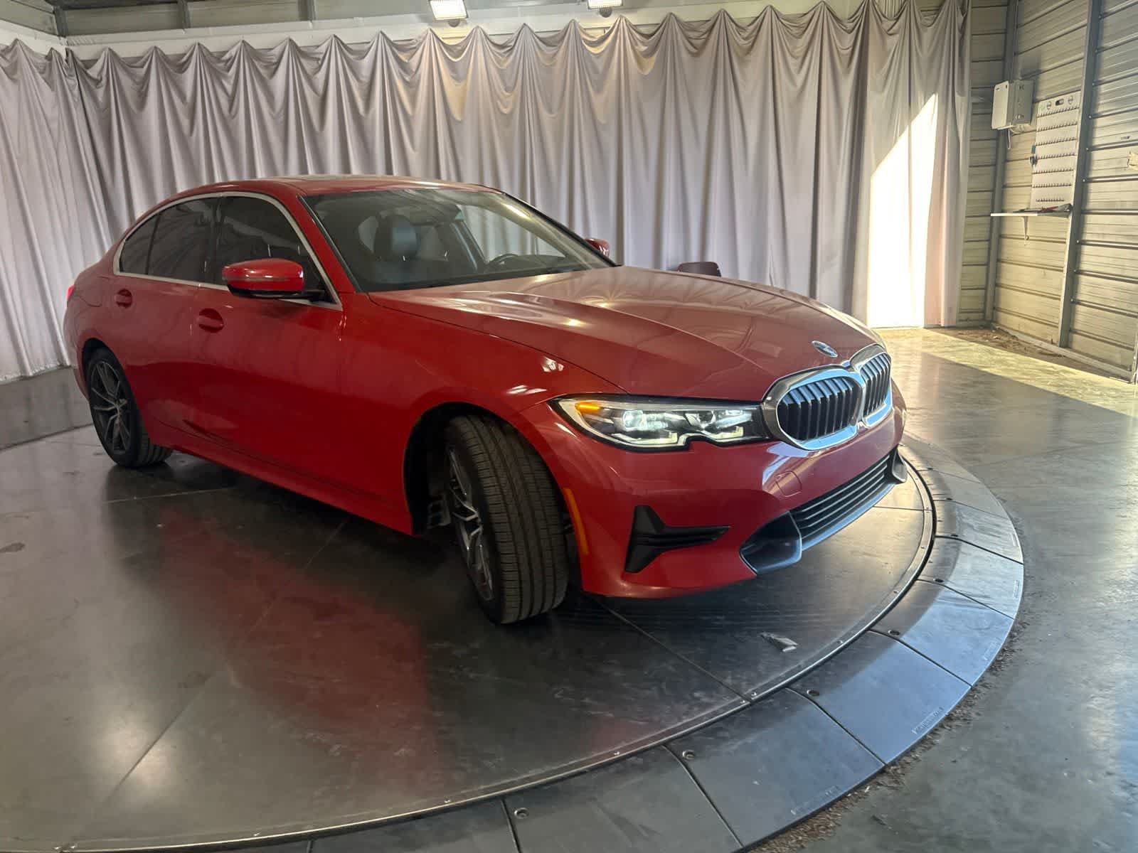 Used 2019 BMW 330i Sedan RWD image 3
