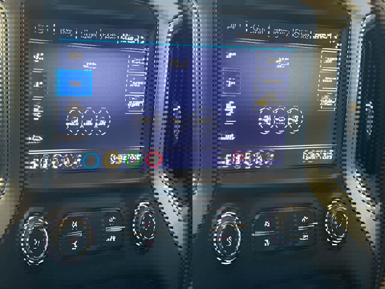 Used 2020 Chevrolet Silverado 1500 LTZ w/ LTZ Plus Package image 16