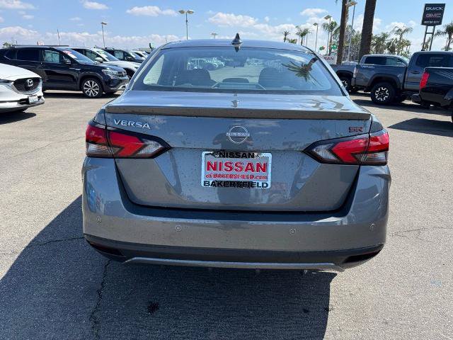 New 2025 Nissan Versa SR w/ Trunk Package FWD image 5