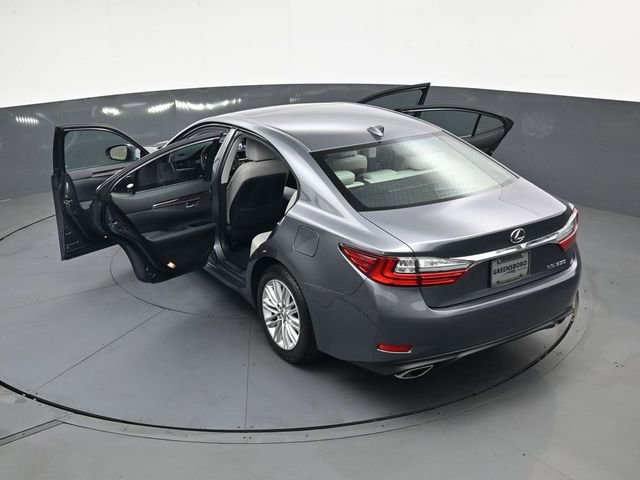 Used 2017 Lexus ES 350 w/ Premium Package FWD image 41