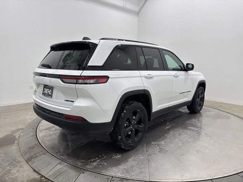 New 2025 Jeep Grand Cherokee Limited w/ Black Appearance Package AWD/4WD image 7