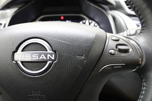 Used 2023 Nissan Murano SV image 25