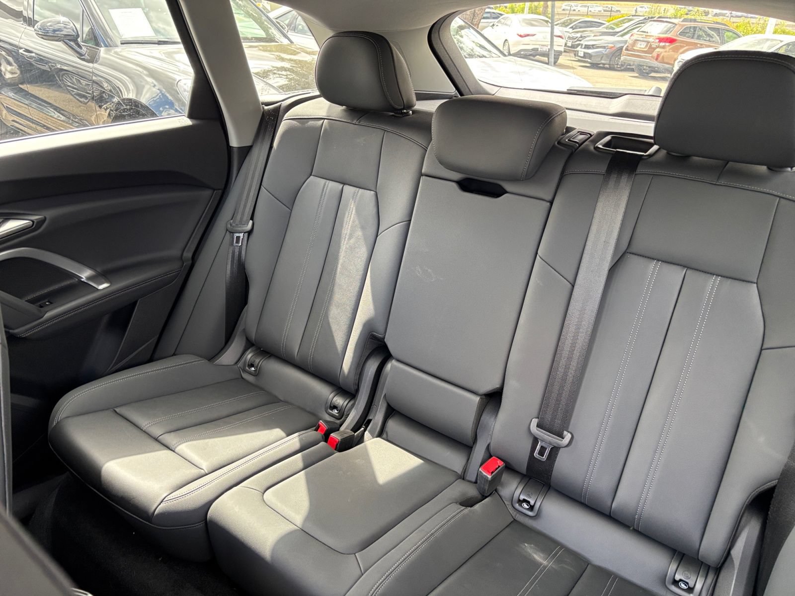 Used 2025 Audi Q5 Premium Plus w/ Premium Plus AWD/4WD image 16