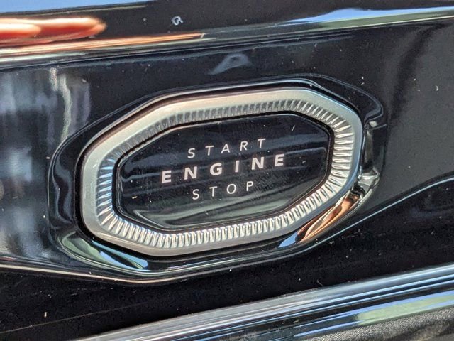 New 2026 Jeep Grand Cherokee Altitude image 31