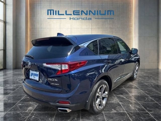 Used 2023 Acura RDX AWD w/ Advance Package image 4