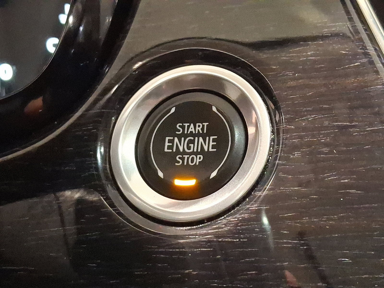 Used 2022 Cadillac XT6 Premium Luxury w/ Technology Package image 20