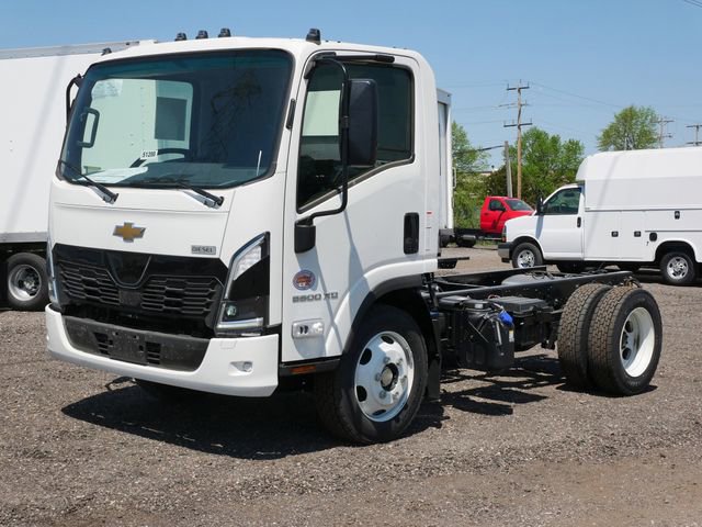 New 2025 Chevrolet Low Cab Forward 5500 XD RWD image 2